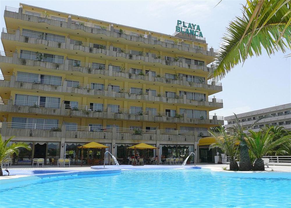 Playa Blanca Hotel Sa Coma  Bagian luar foto