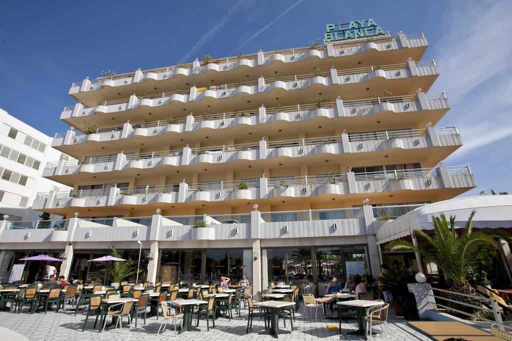 Playa Blanca Hotel Sa Coma  Bagian luar foto