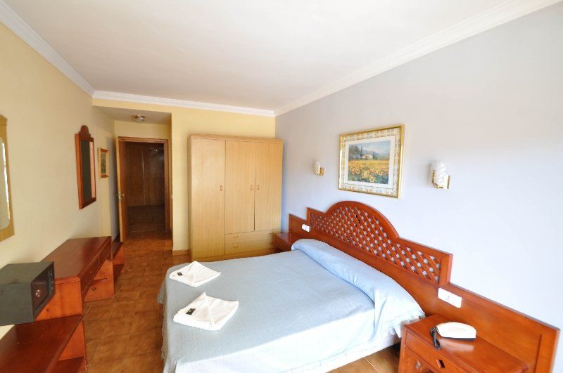Playa Blanca Hotel Sa Coma  Bagian luar foto